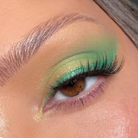 Colourpop Powderpuff Girls MOJO JOJO Colour Stix - Picture 3 of 4